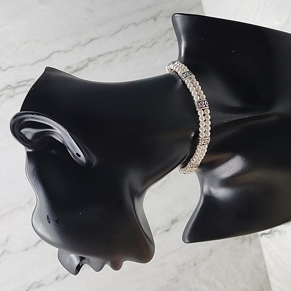 Brighton glass pearl choker style necklace.